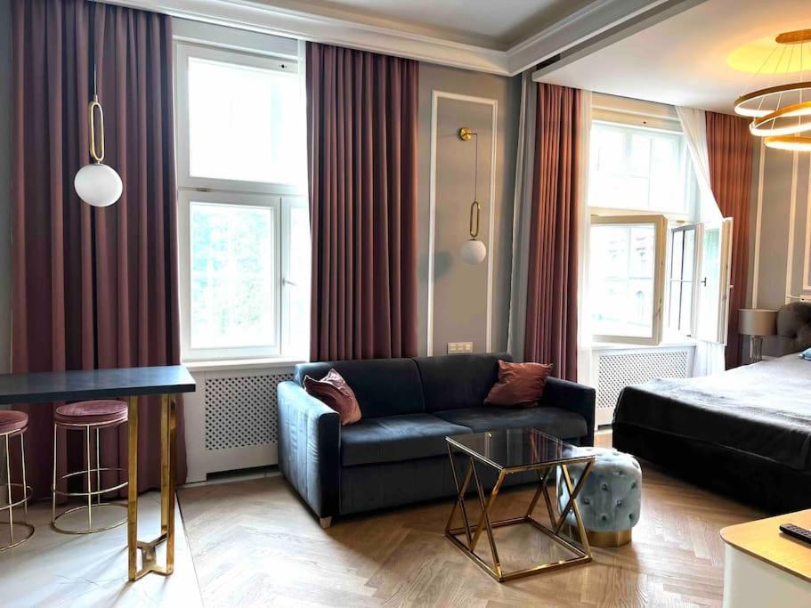 Studio Apartment In The Center Of ريغا المظهر الخارجي الصورة