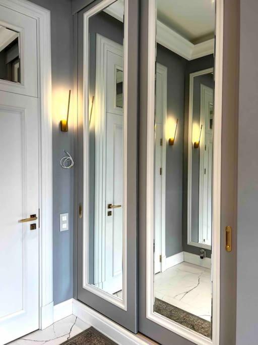 Studio Apartment In The Center Of ريغا المظهر الخارجي الصورة